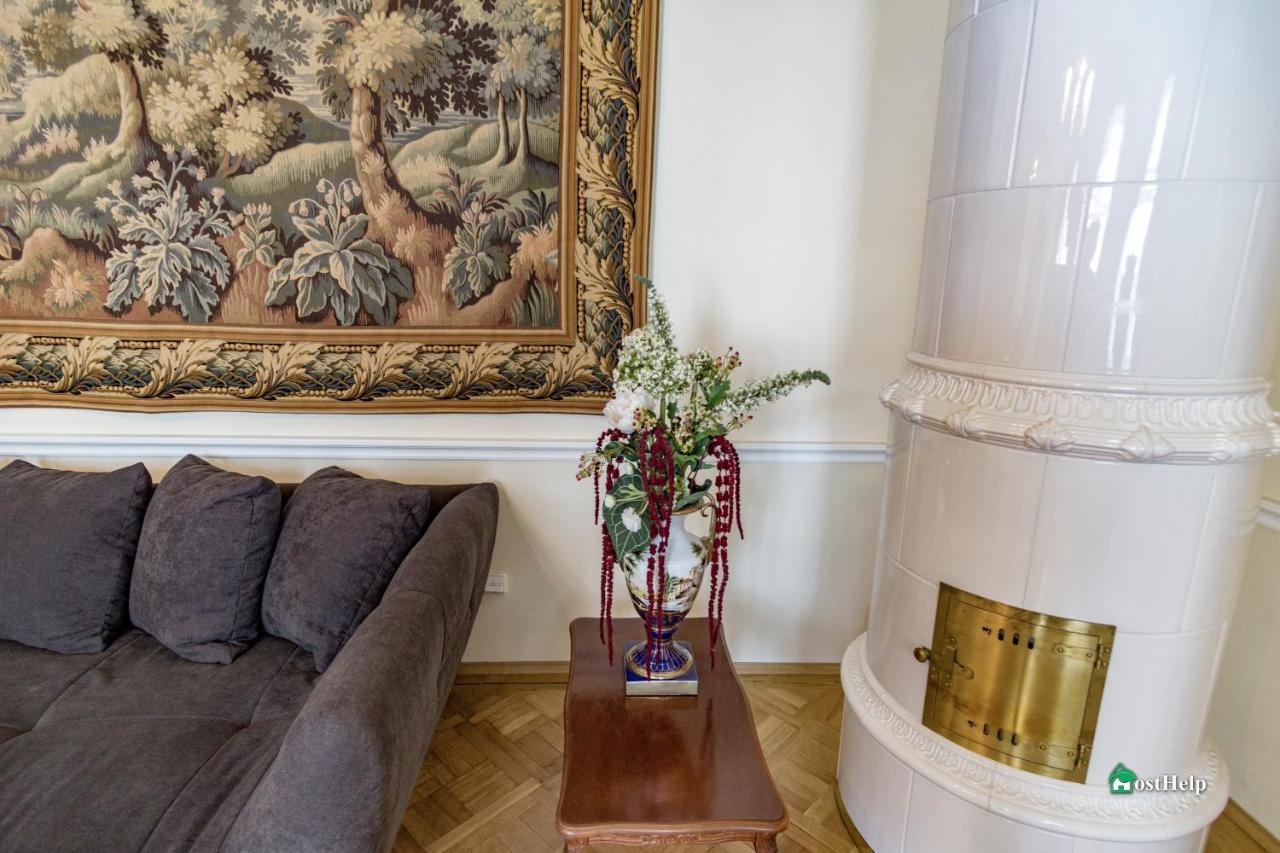 Villa With Hot-Tub, Terrace And Garden, Wenceslass Square Prague Luaran gambar