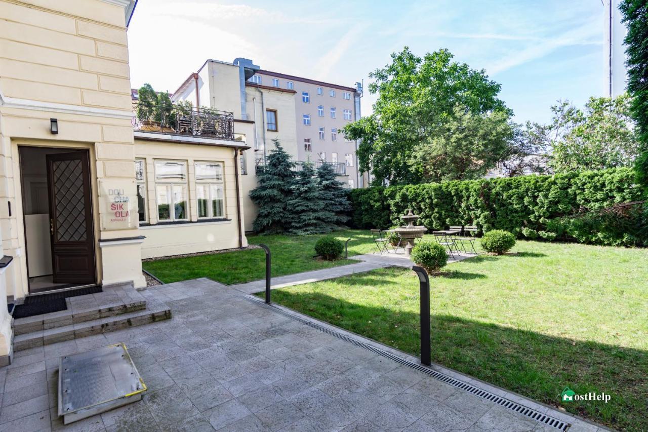 Villa With Hot-Tub, Terrace And Garden, Wenceslass Square Prague Luaran gambar