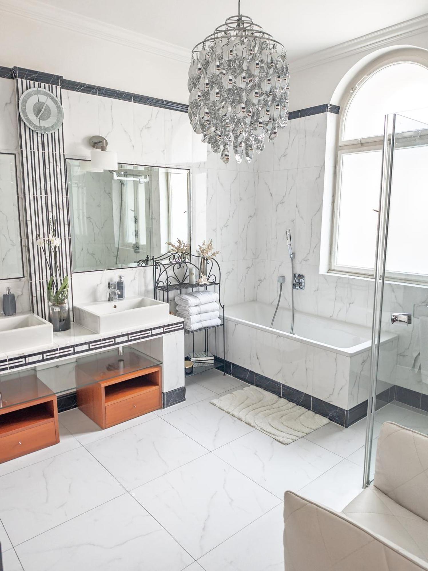 Villa With Hot-Tub, Terrace And Garden, Wenceslass Square Prague Luaran gambar